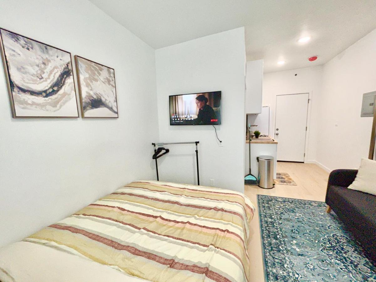 New Dtla Apartment W/Private Parking Лос Анджелис Екстериор снимка